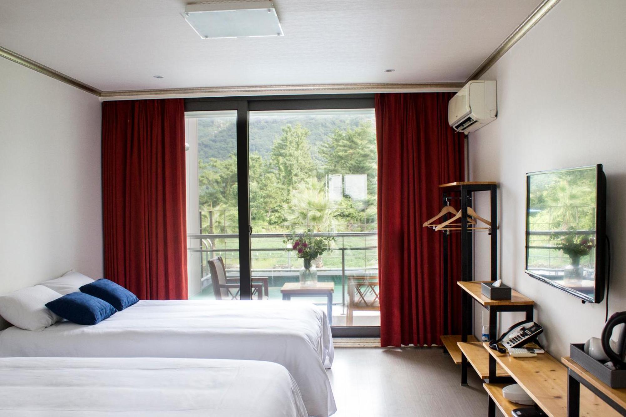 Dammora Resort Szogüpho Kültér fotó